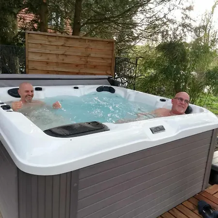 D'hôtes Du Moulin De Landonvillers Couette-café 3*