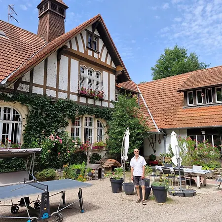 فندق مبيت وإفطار D'hotes Du Moulin De Landonvillers 3*
